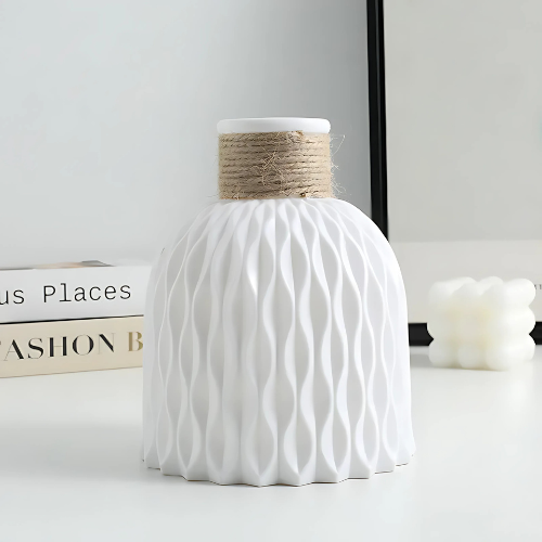 Nordic Style Corrugated Vase