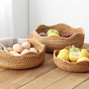 Rattan Woven Fruit Basket – Decorative Storage Bowl