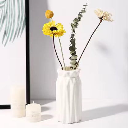 Nordic Plastic Vase – Modern Flower Pot